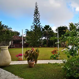 Maelie , Trinité (Tartane) Martinique